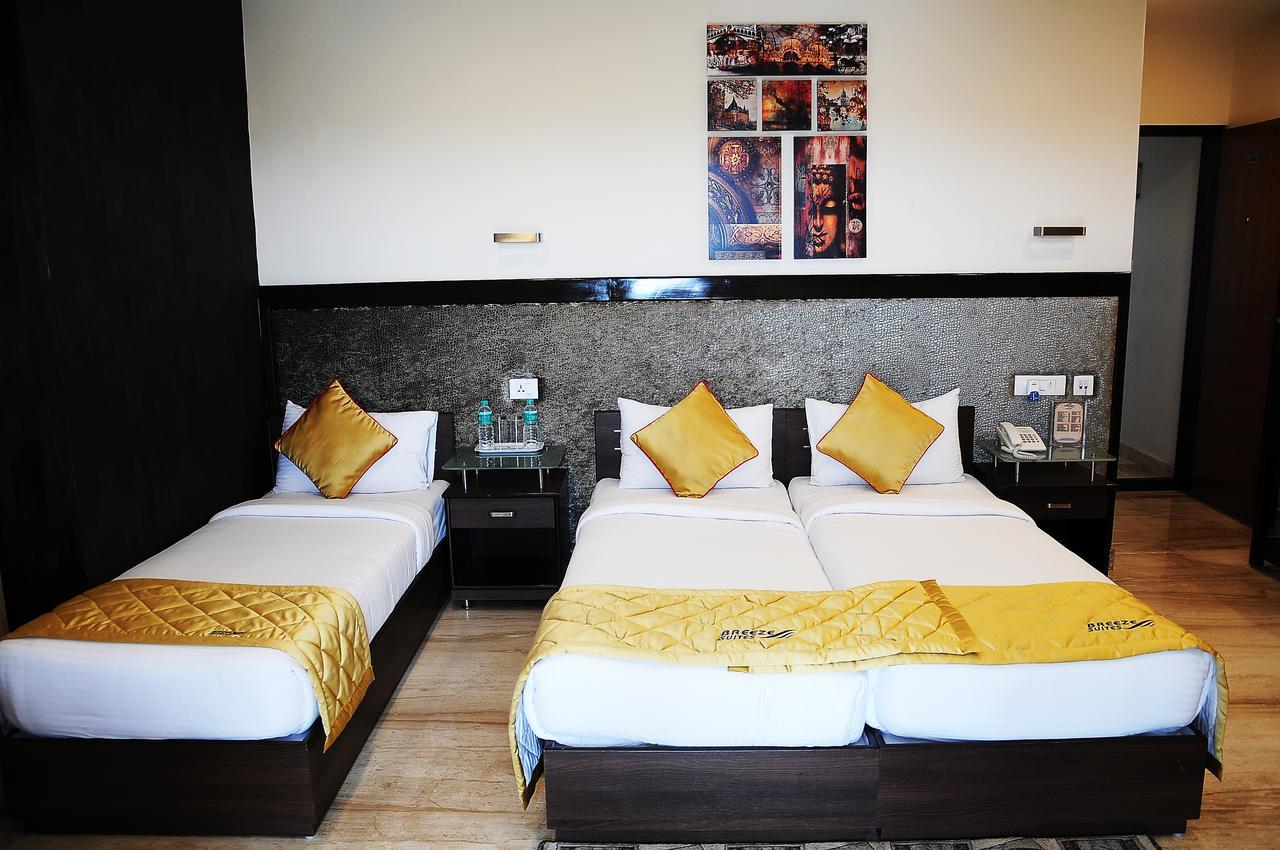 Devanahalli D Breeze Suites מראה חיצוני תמונה