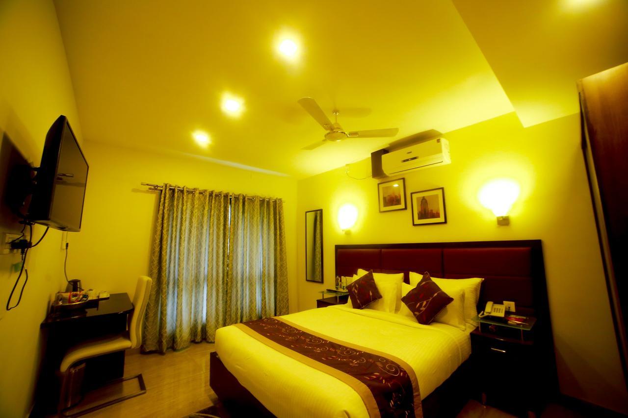 Devanahalli D Breeze Suites חדר תמונה